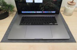 Apple Retina Macbook Pro 16 - 2019 - Használt, megkímélt