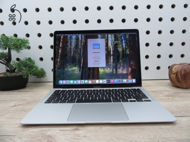  Apple Macbook Air M1 - 2020 - Használt, megkímélt 