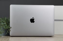 Apple Macbook Air 13