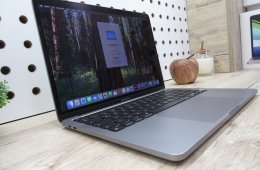  Apple Macbook Pro 13 M1 Touchbar - 2020 - Használt, megkímélt 