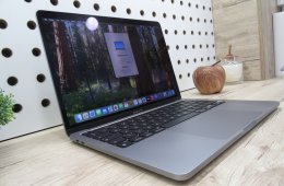  Apple Macbook Pro 13 M1 Touchbar - 2020 - Használt, megkímélt 