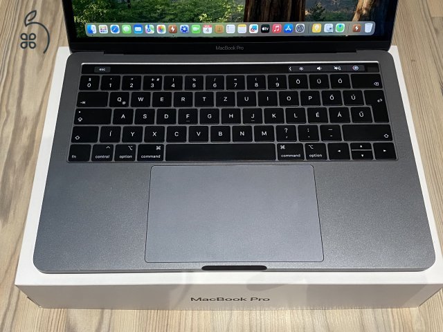 MacBook Pro 2019 -es Új Akkuval. TB 4 Thunderbolt- port