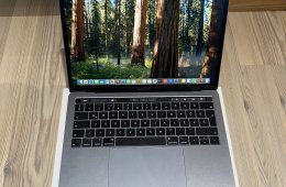 MacBook Pro 2019 -es Új Akkuval. TB 4 Thunderbolt- port