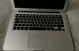 Apple Macbook 2017 13''