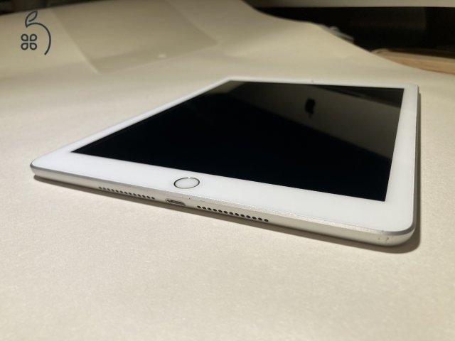 iPad (6. generációs) Apple pencillel