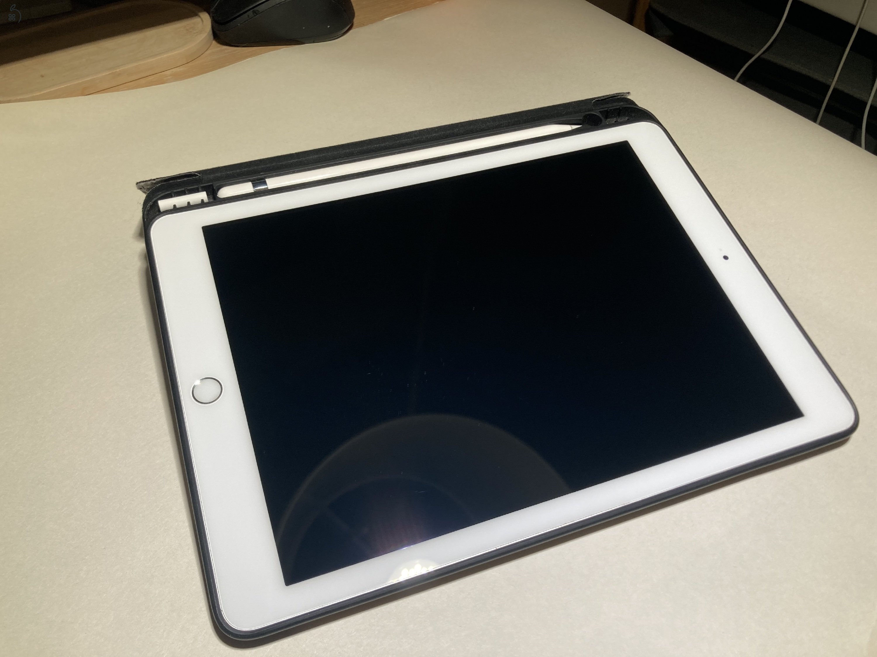 iPad (6. generációs) Apple pencillel