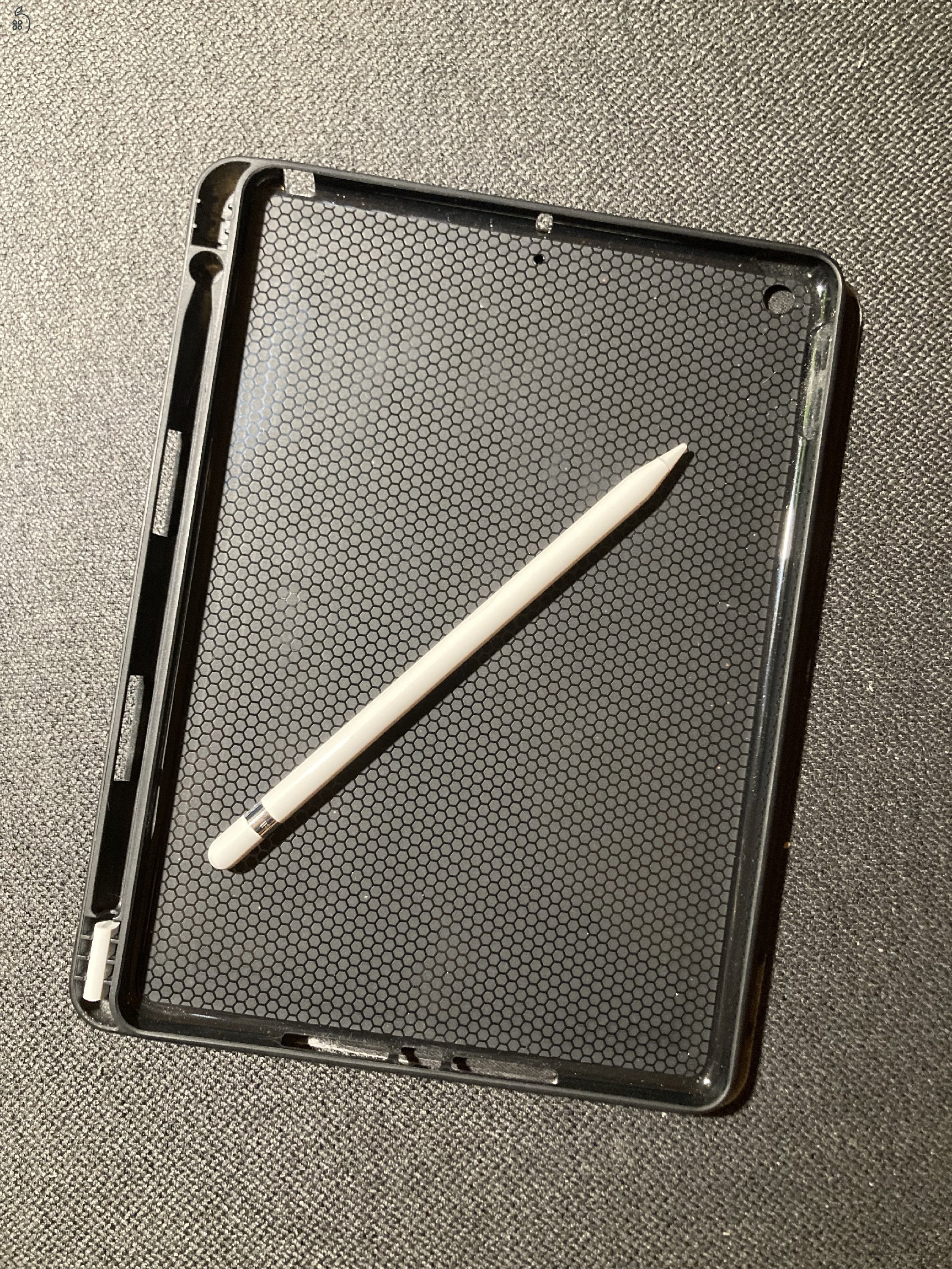 iPad (6. generációs) Apple pencillel