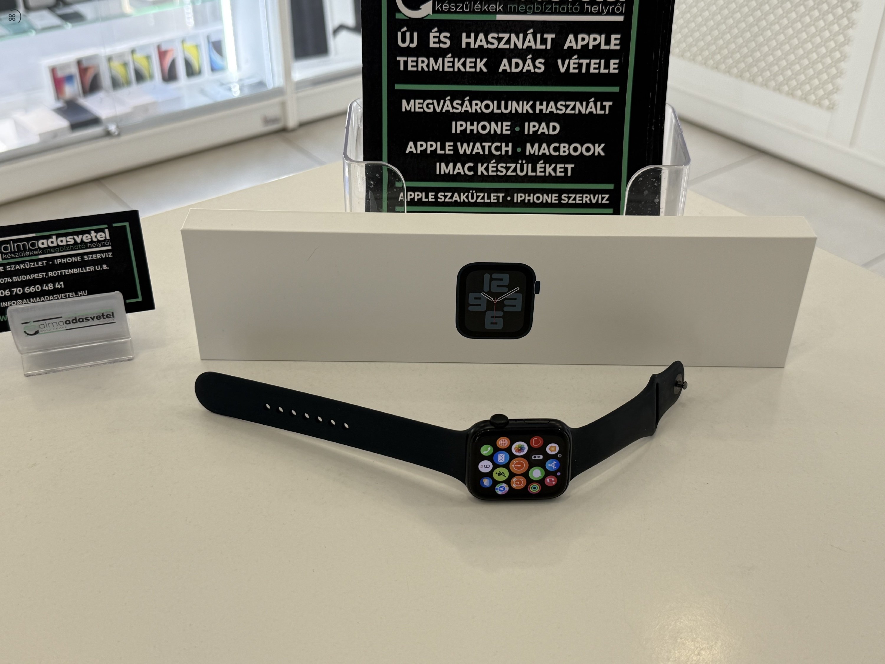 Apple Watch SE 2022 2Gen. 44mm Újszerű/1-3 hónap gar./Akku 97%/p4103