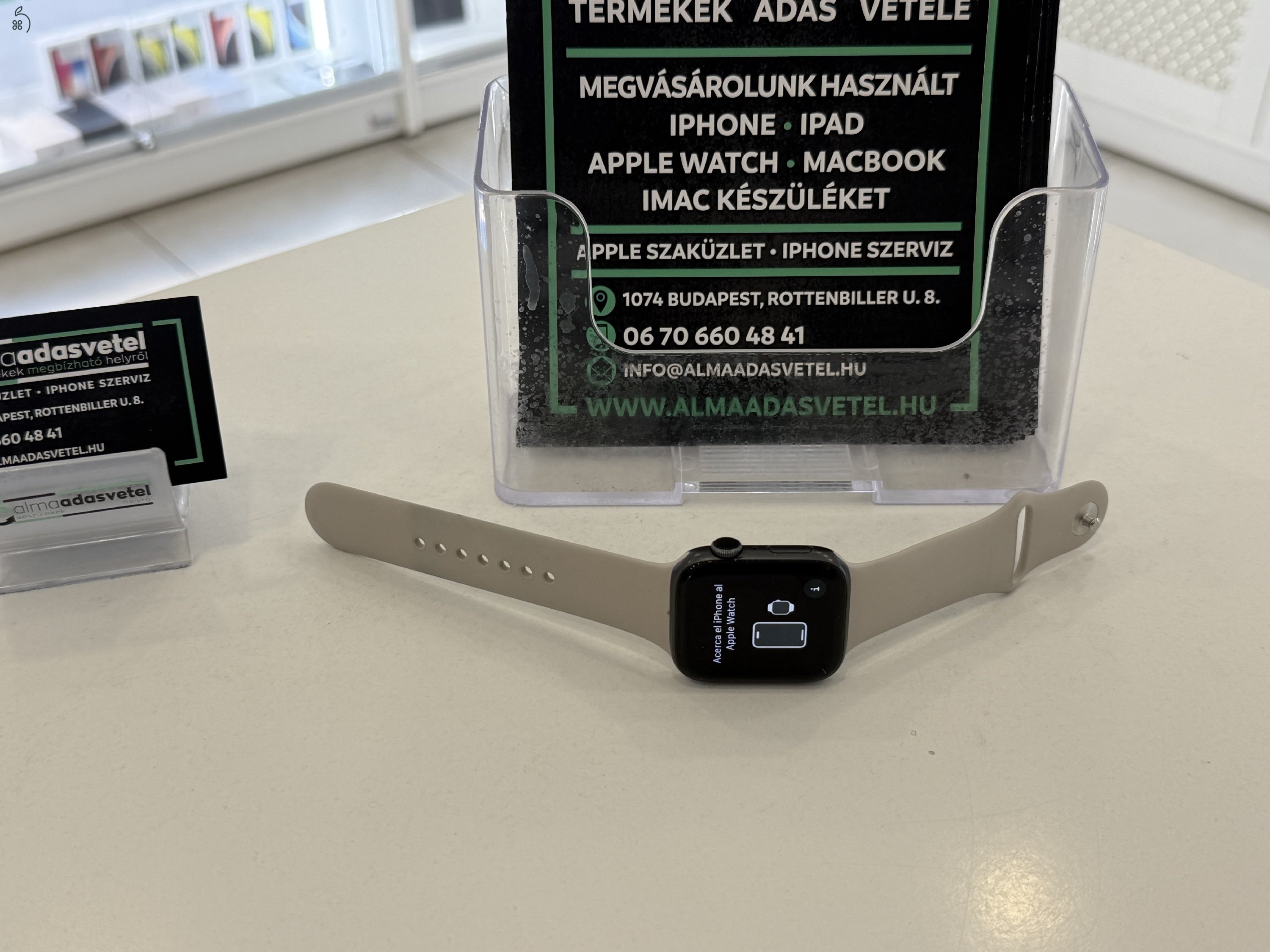 Apple Watch 6 44mm Használt/1-3 hónap gar./Akku 100%/p4104