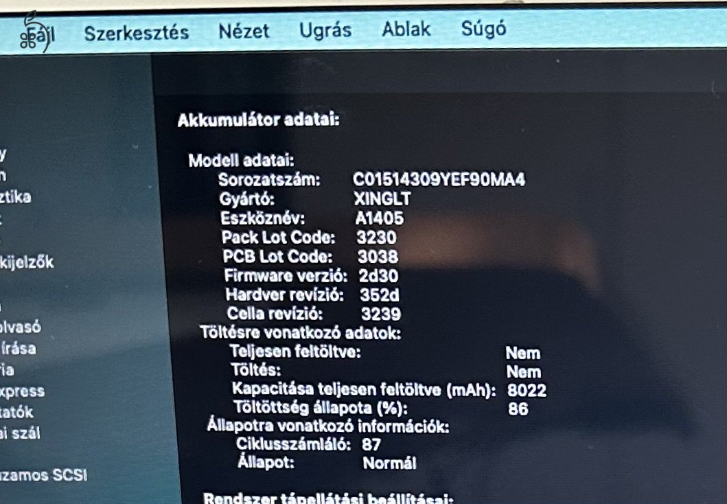 Eladó 13” macbook air  friss akkuval