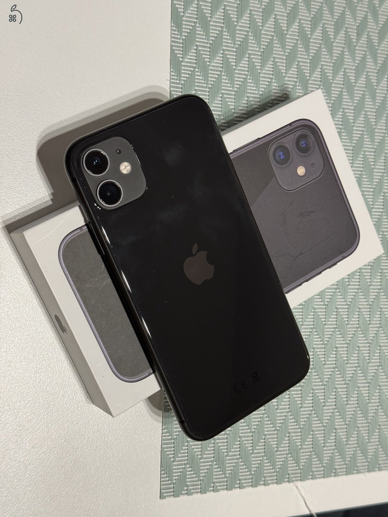 Apple Iphone 11, 64gb, kártyafüggetlen, karcmentes, gyári 96%-is akksi