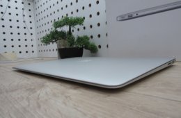 Apple Macbook Air 13 - 2015 - Használt, karcmentes