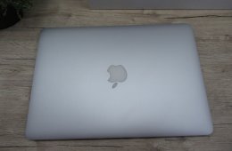 Apple Macbook Air 13 - 2015 - Használt, karcmentes