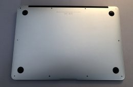 Eladó MacBook Air 2015 – Remek állapotban!