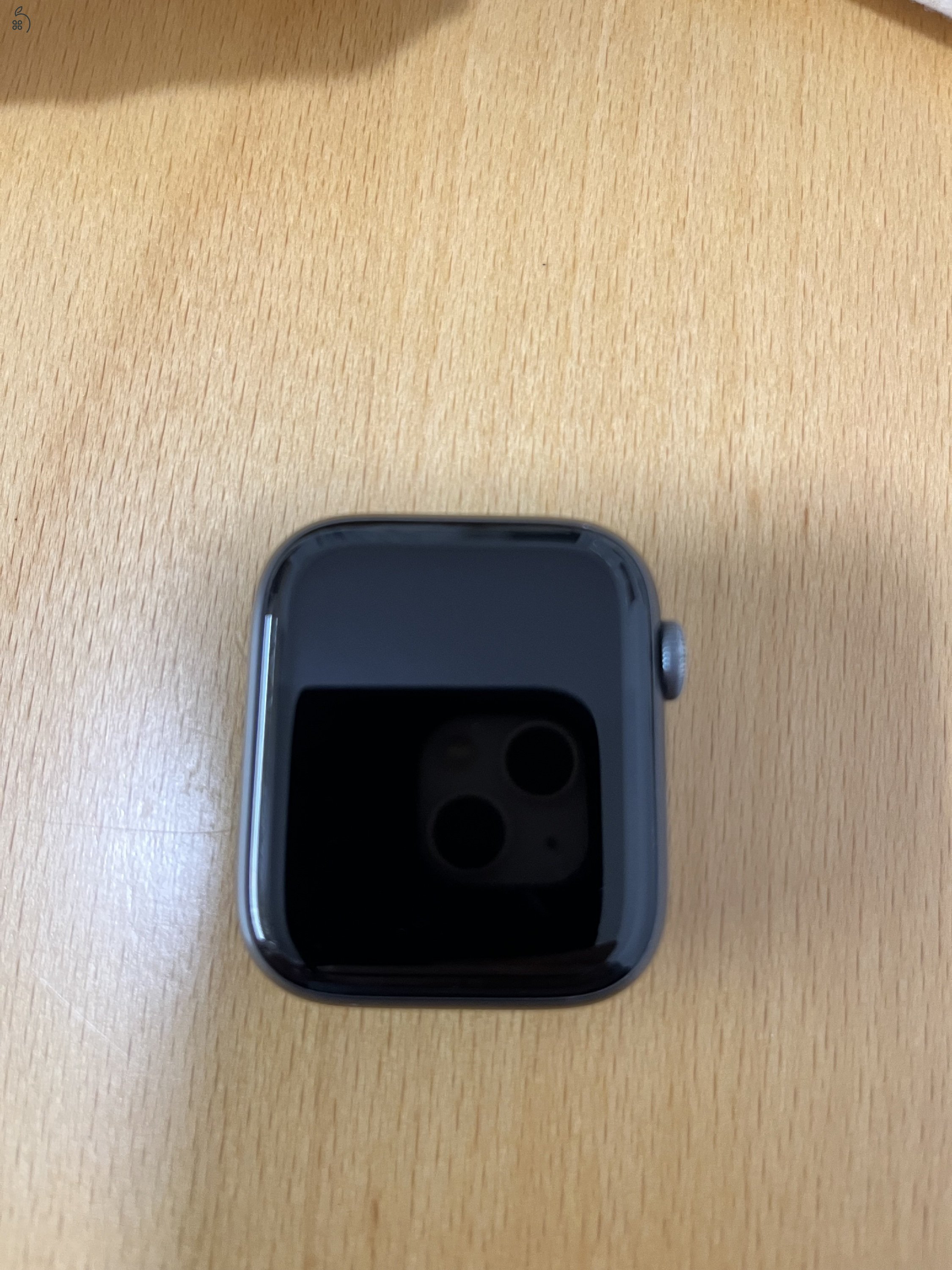 Apple watch 4 44mm asztroszürke