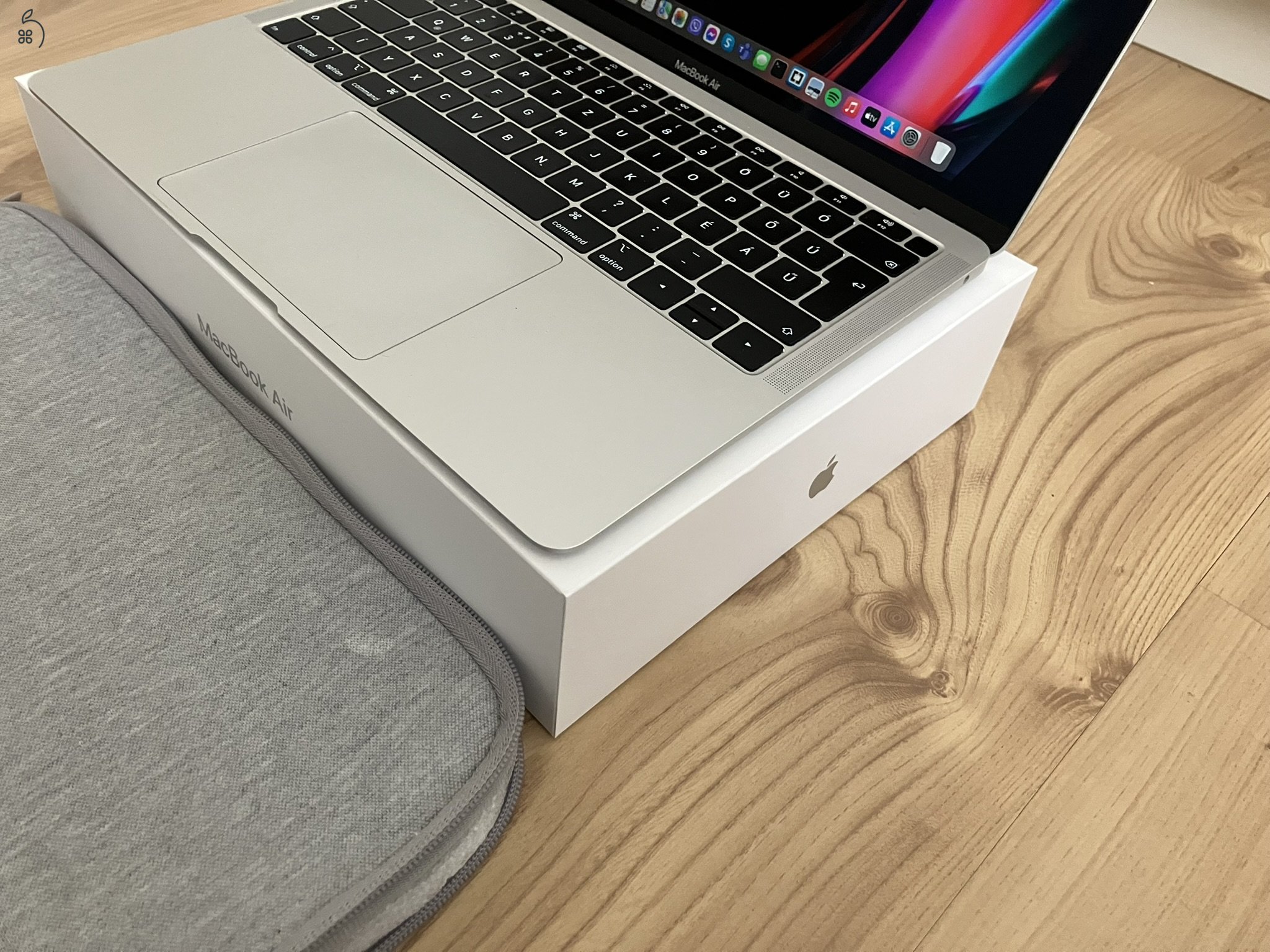 Eladó újszerű MacBook Air Retina 2018