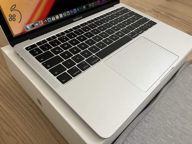 Eladó újszerű MacBook Air Retina 2018