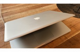 Macbook Pro 2011 15