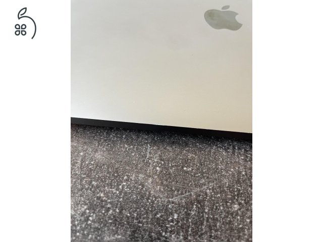 Macbook Pro 13 M1 2020 - 8GB RAM / 512GB SSD