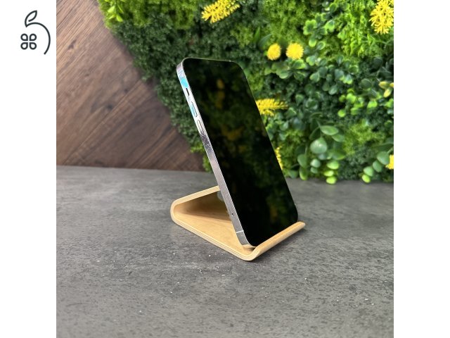 Apple iPhone 12 Pro 256GB Használt, szép állapotban! - 1 év iON Store garanciával!