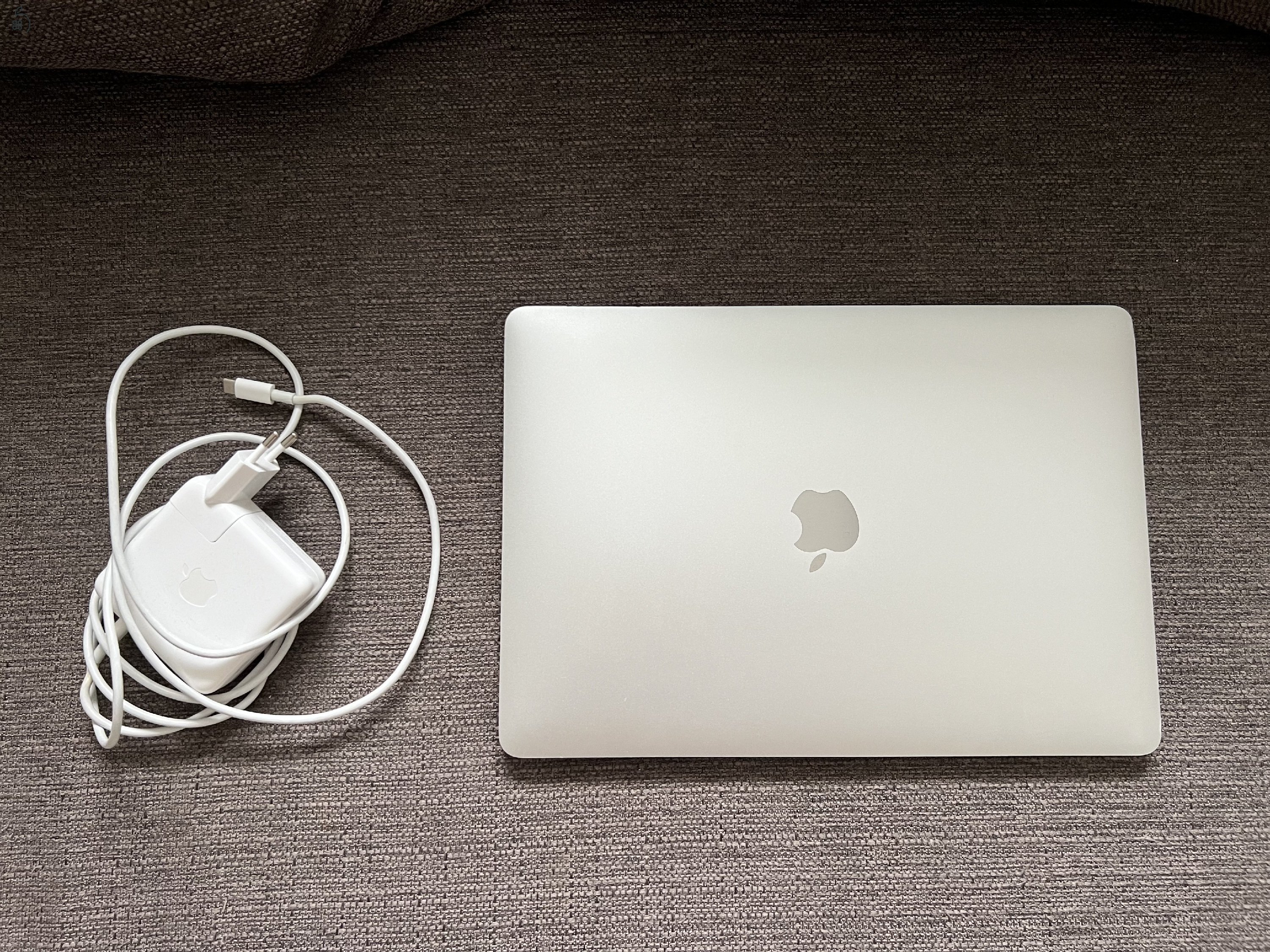 Macbook Pro 2GHZ i5 8GB
