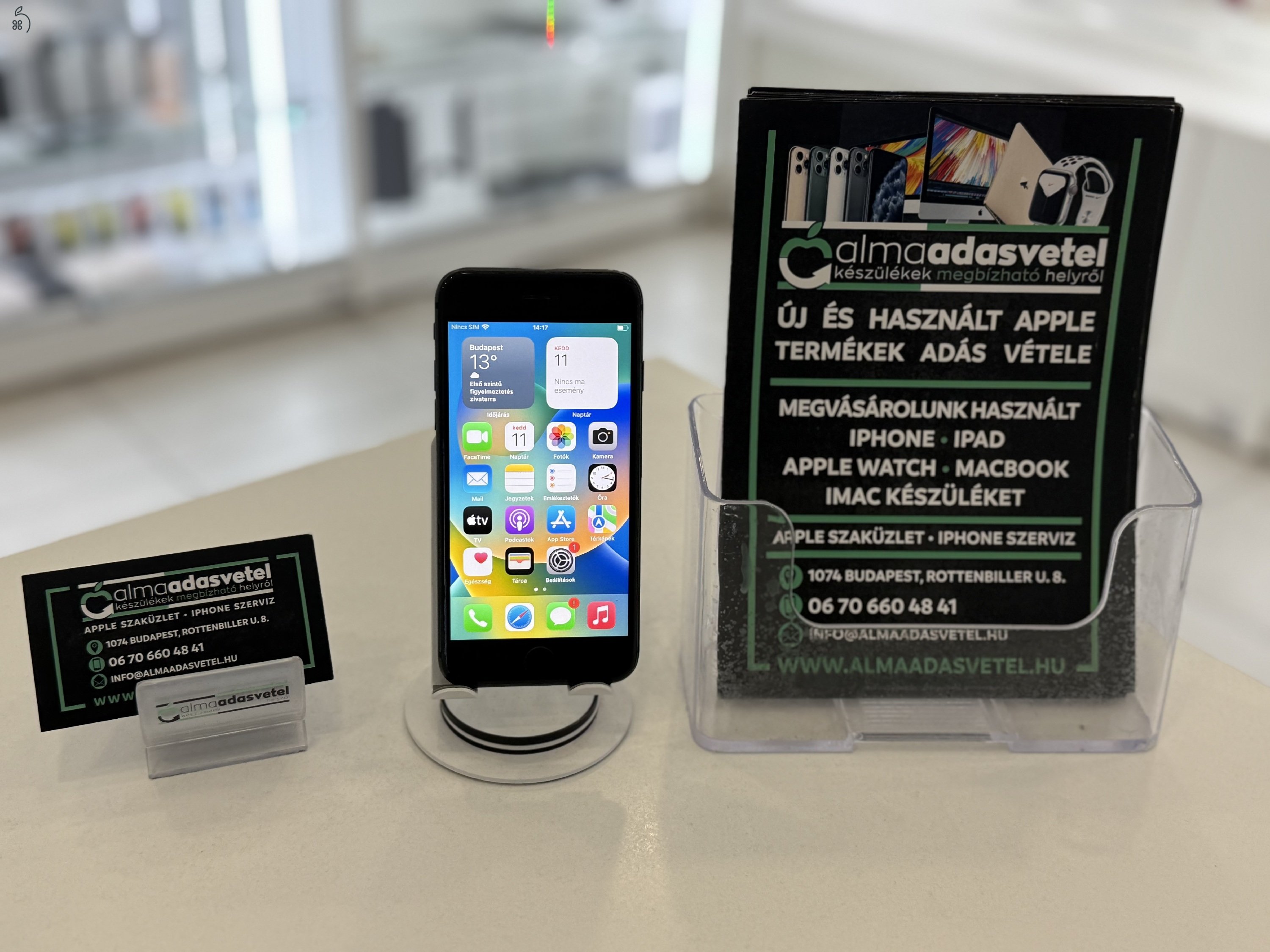 iPhone 8 64GB Független Használt/1-3 hónap gar./Akku 100%/p4114