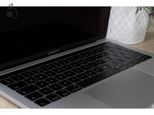 Apple Macbook Pro 13