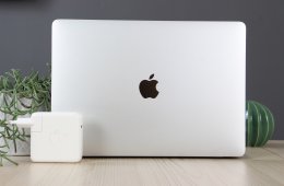 Apple Macbook Pro 13