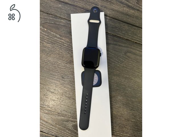 Apple Watch Series 8 45mm Midnight