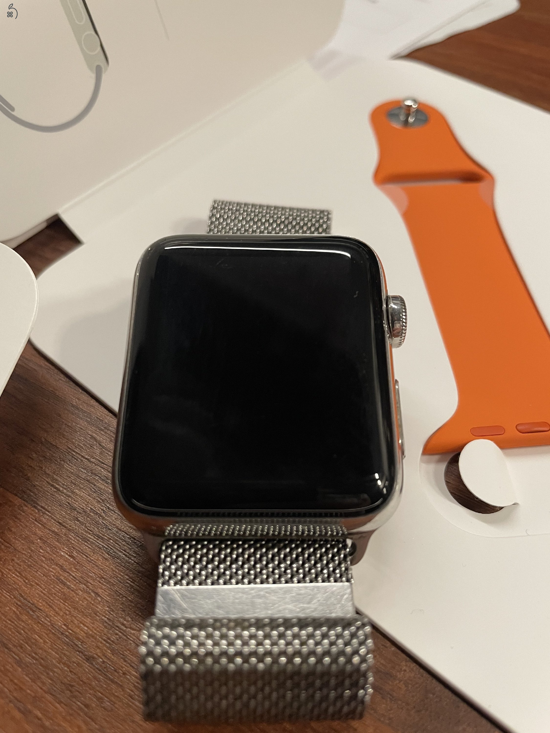 Apple Watch 3, 42mm-es Hermes változat