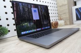 Apple Macbook 16 M1 Pro - 2021 - Használt, jó állapot