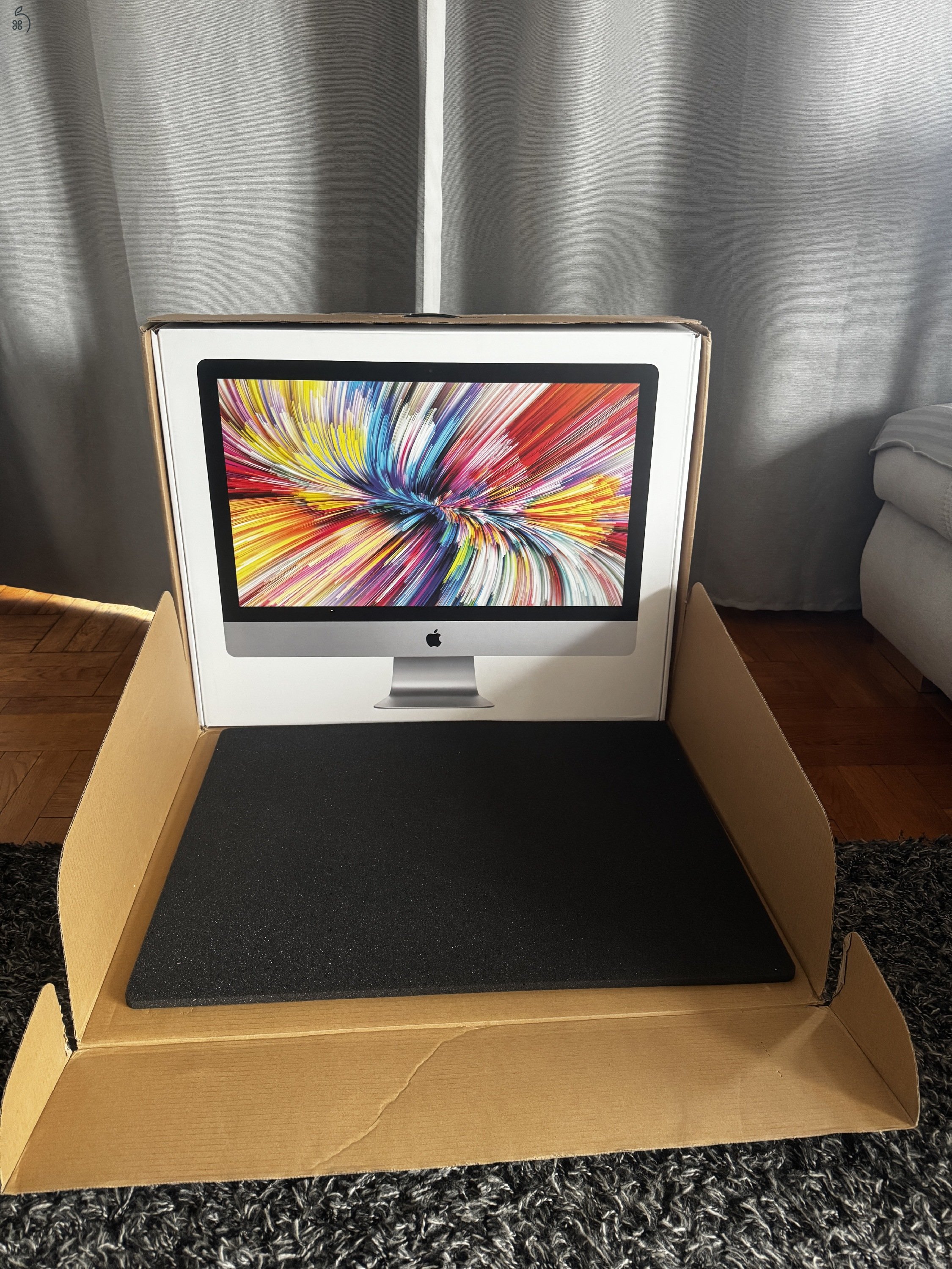 Eladó egy 2019-es iMac 27