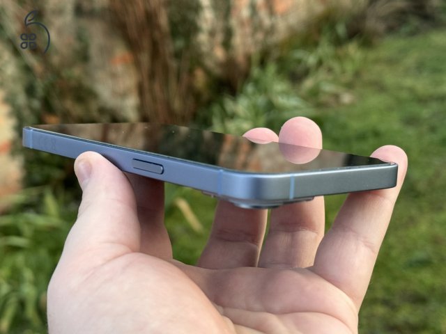Iphone 14 Kék 128Gb - 86% akku - Független - Garanciás