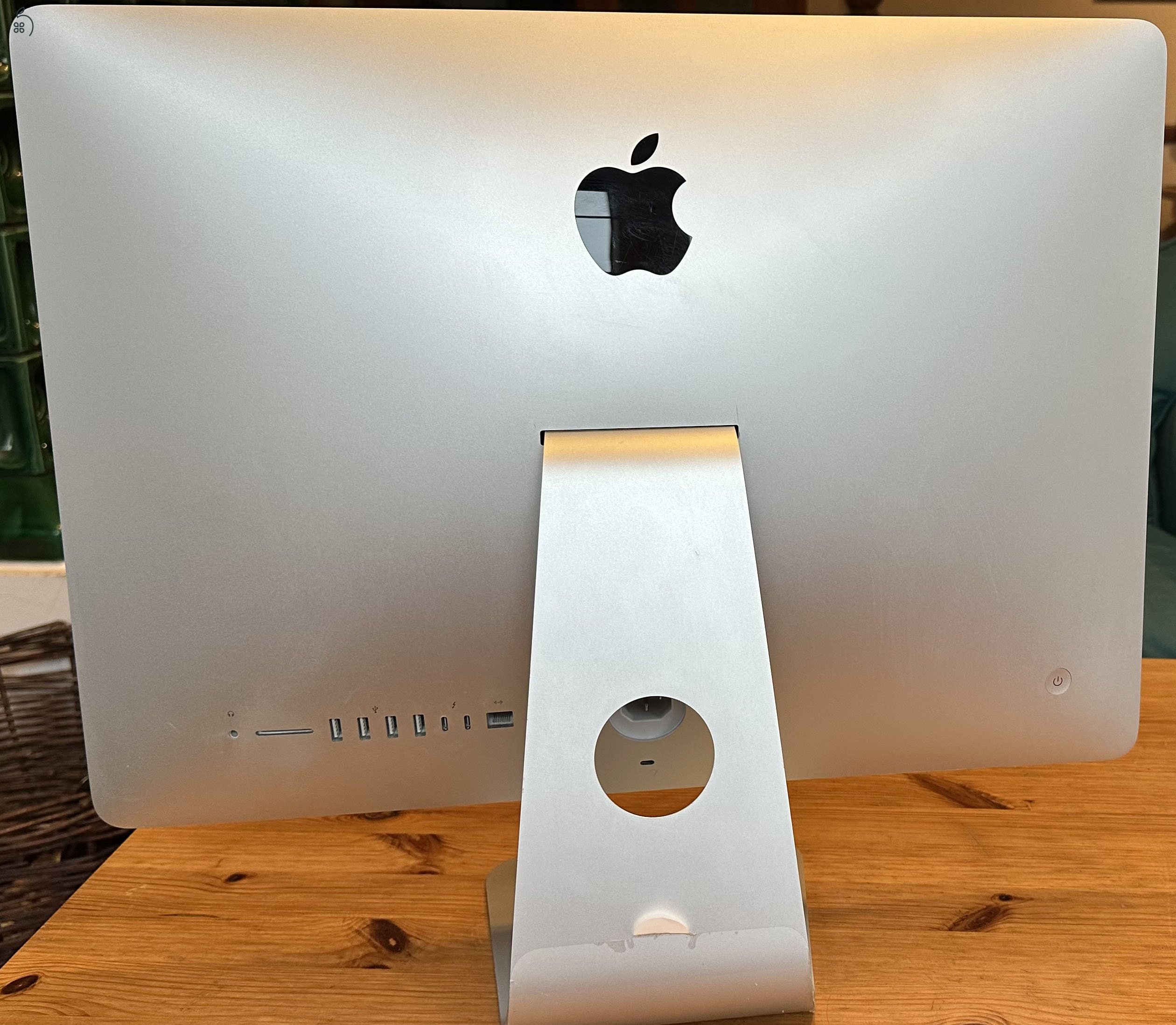 iMac 21.5