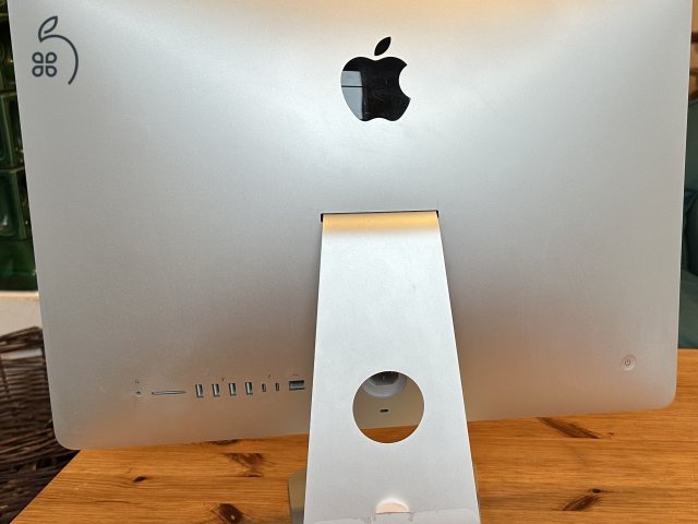 iMac 21.5