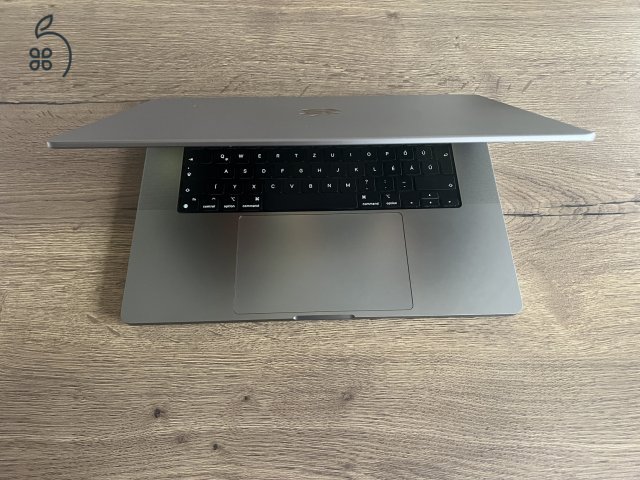 2021 MACBOOK PRO 16