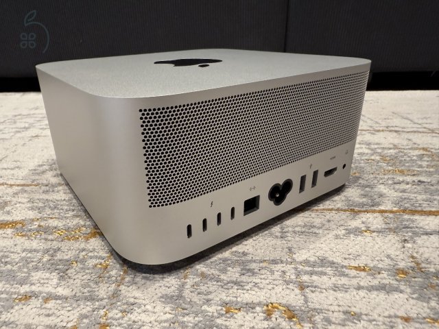 Mac Studio M1 MAX (10/24C), 32GB RAM, 512GB SSD - Garanciával