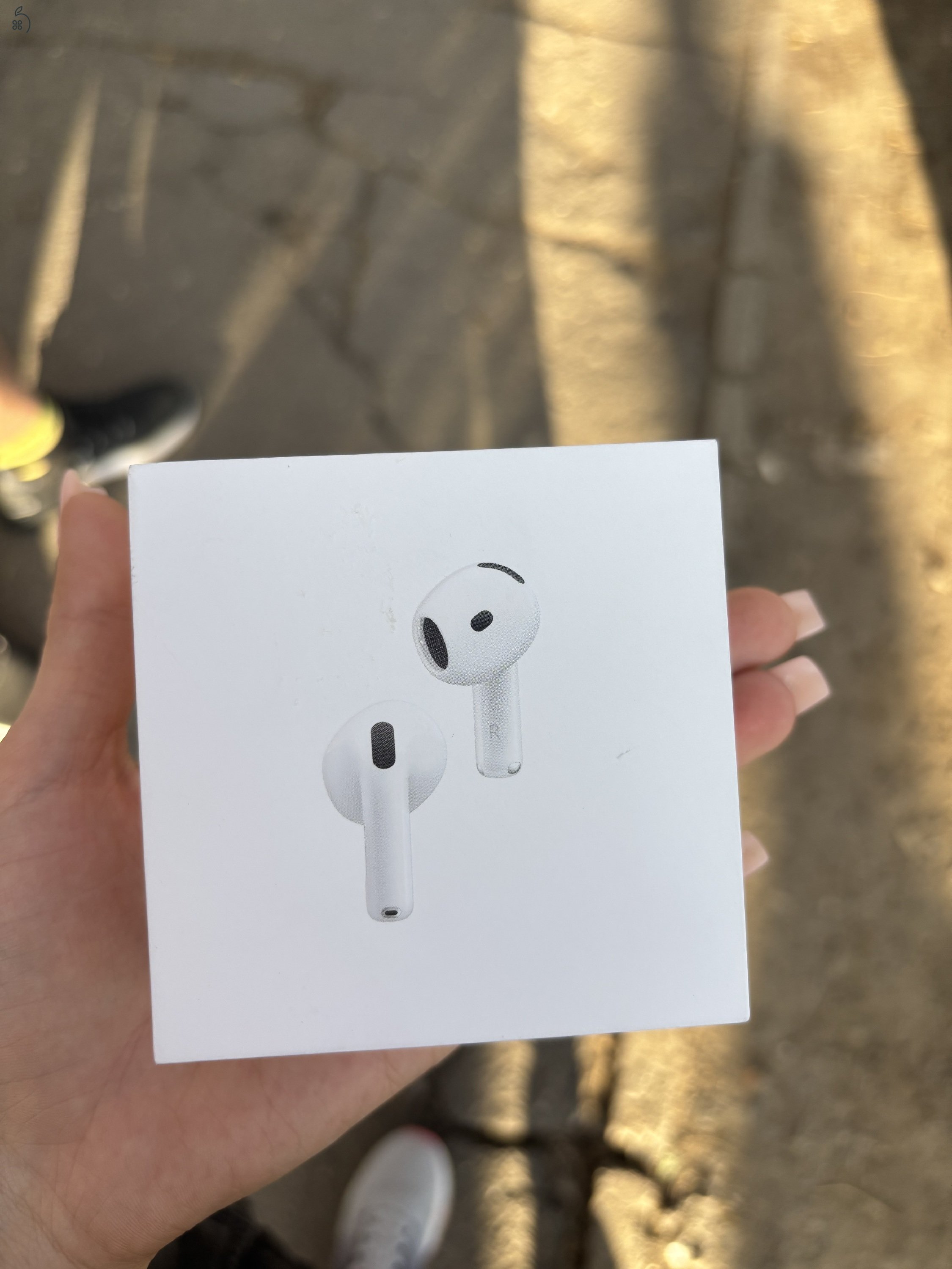 Apple Airpods 4