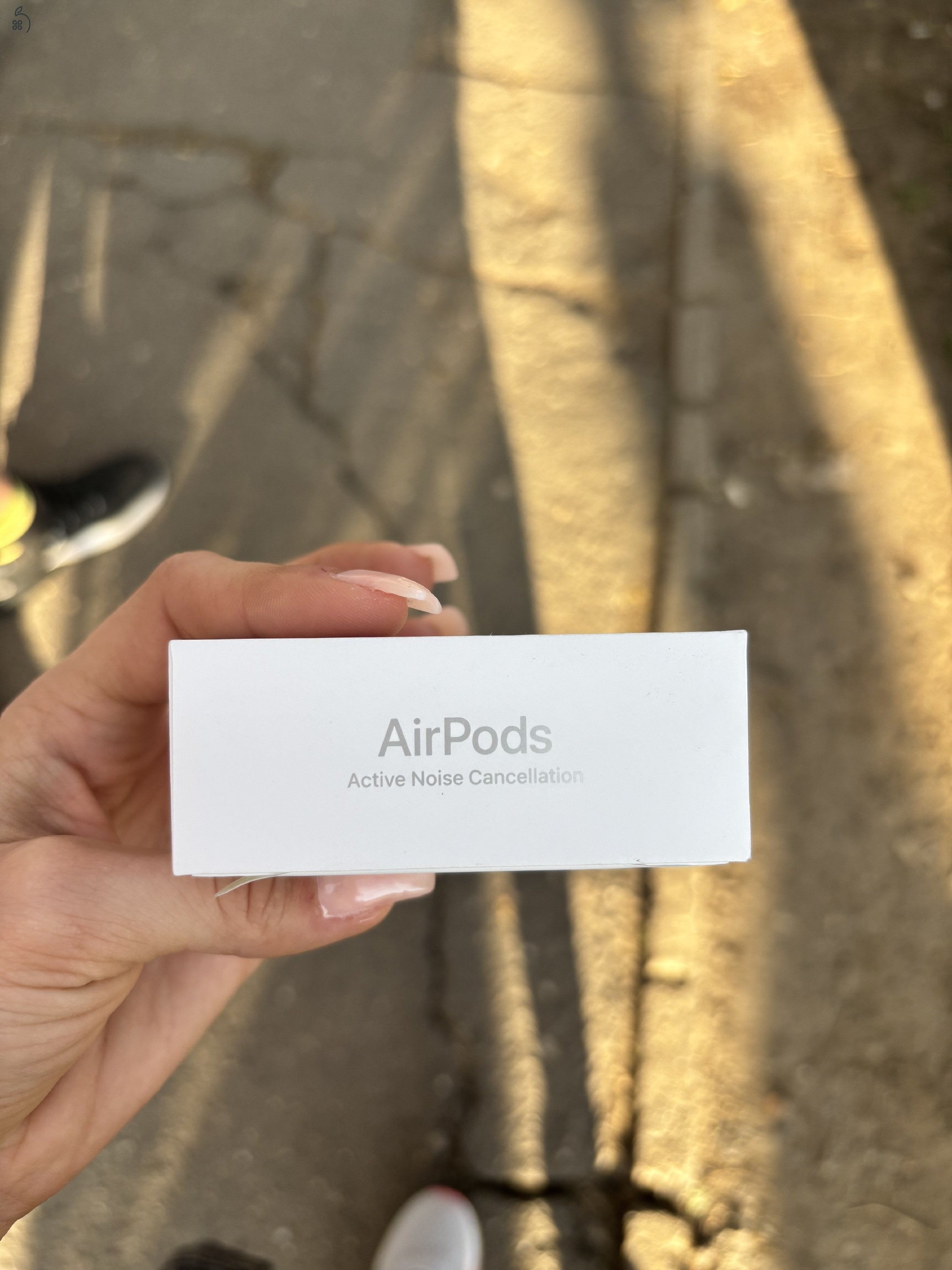 Apple Airpods 4