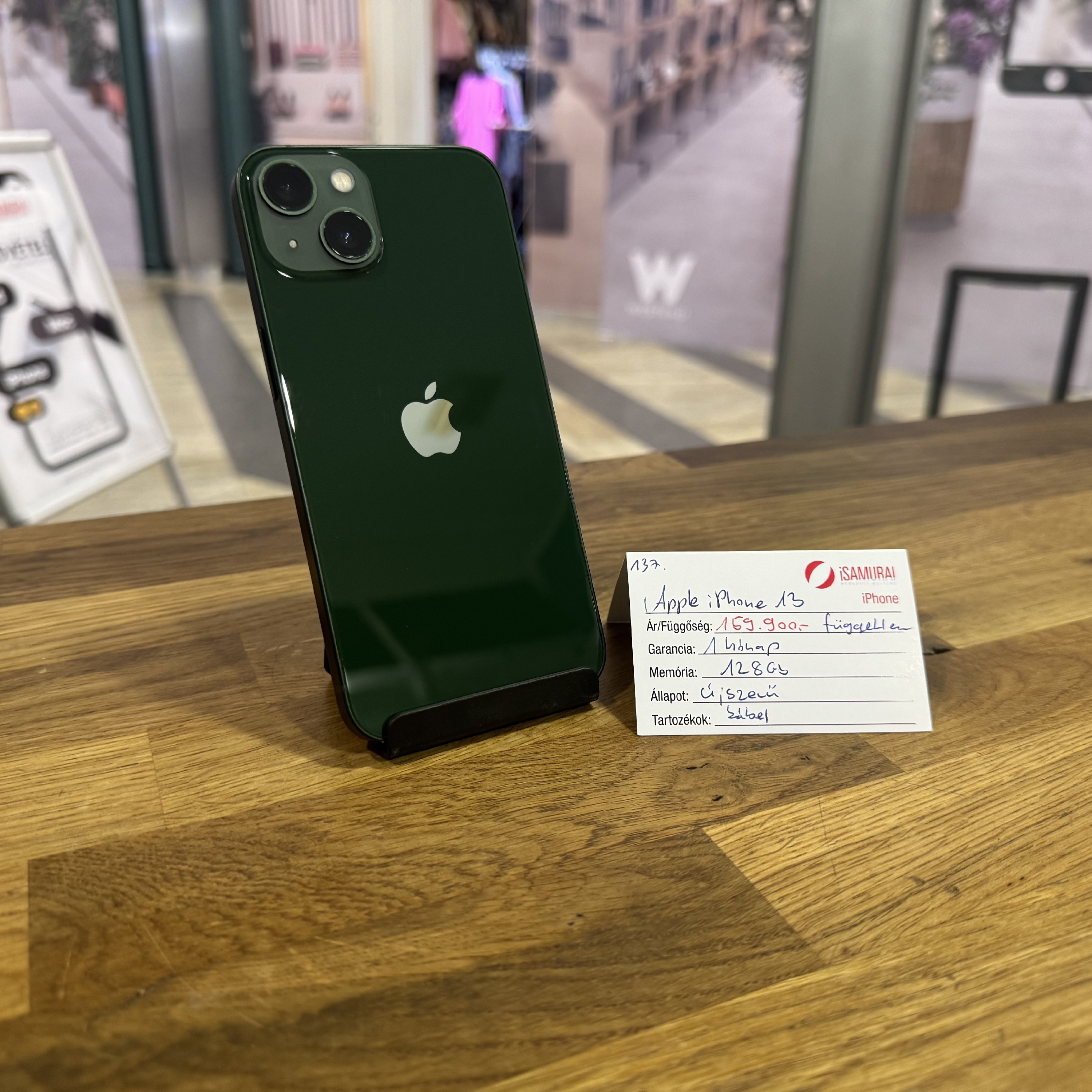 137. Apple iPhone 13 - 128 GB - Zöld - Független - Újszerű