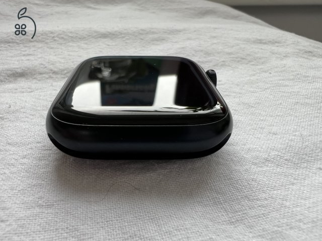 Apple Watch Series 8 ESIM 45mm Mid Alu Mid Sp 32GB garanciális