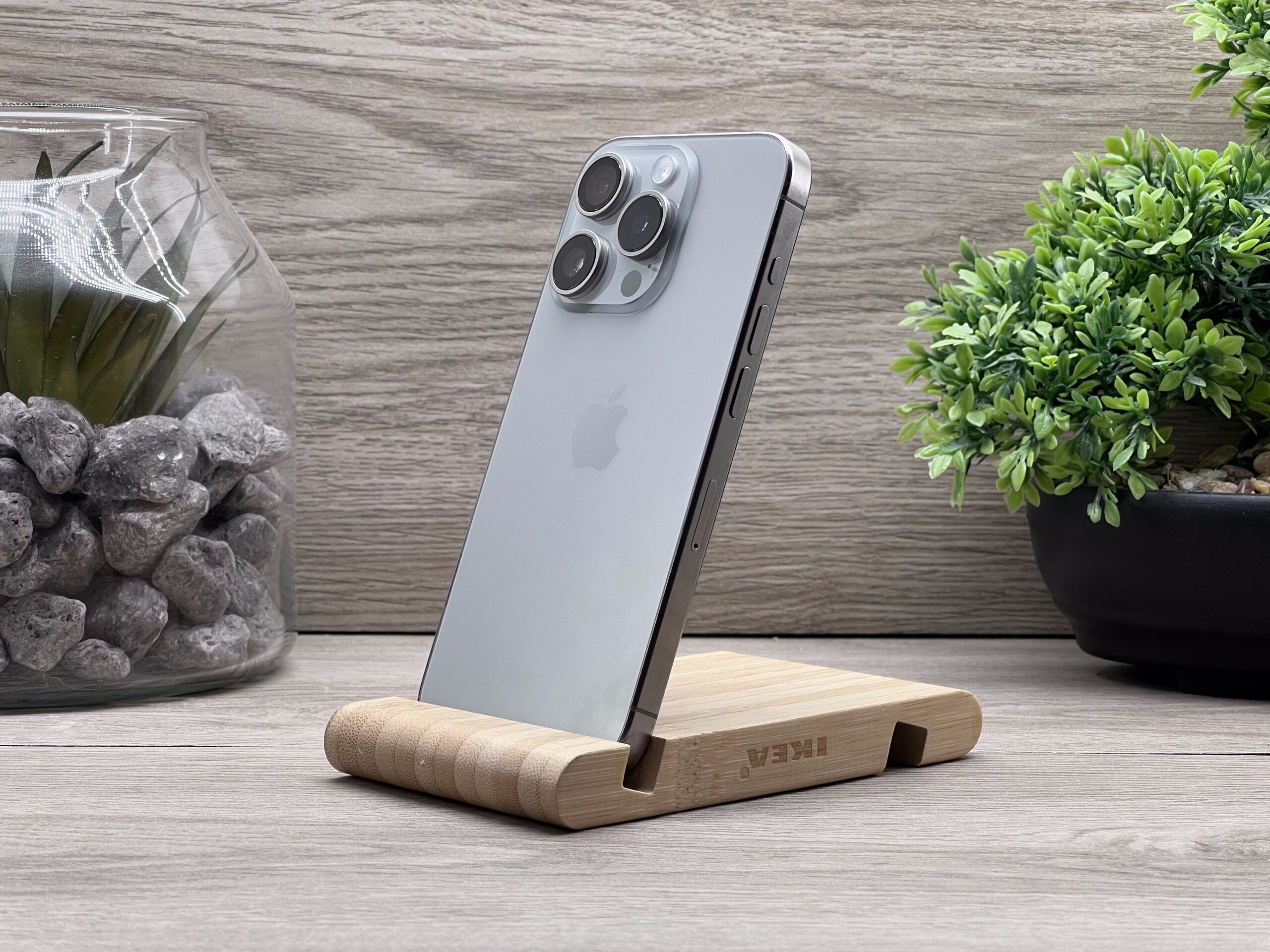 iPhone 15 Pro Natural Titanium 128GB 2 ÉV Garanciával Számlával