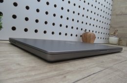 Apple Macbook 16 M1 Pro - 2021 - Használt, megkímélt 