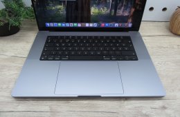 Apple Macbook 16 M1 Pro - 2021 - Használt, megkímélt