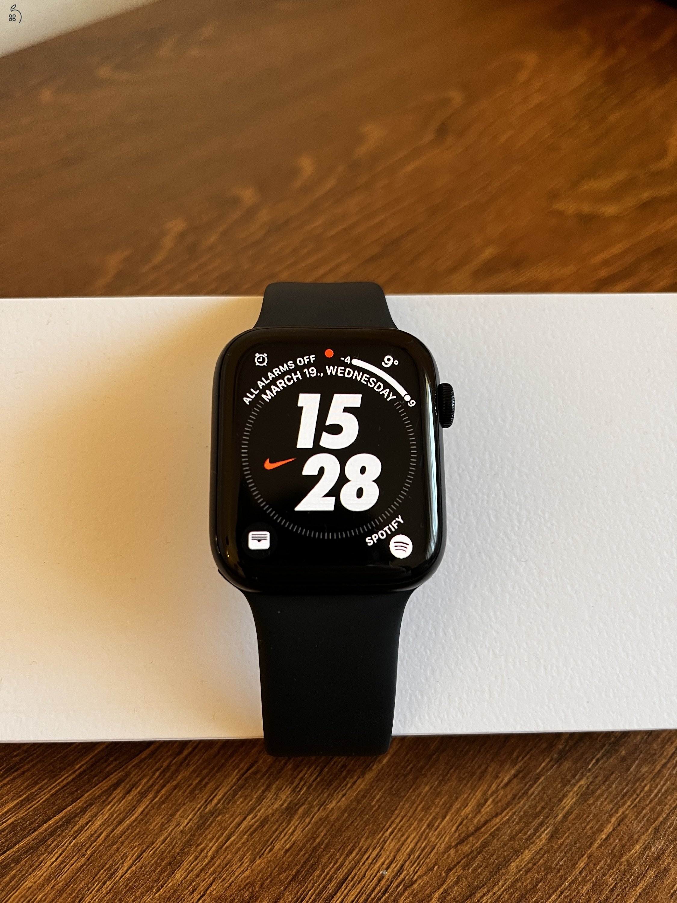 ELADÓ / APPLE WATCH SE 44MM 2. GEN / 100% AKKSI