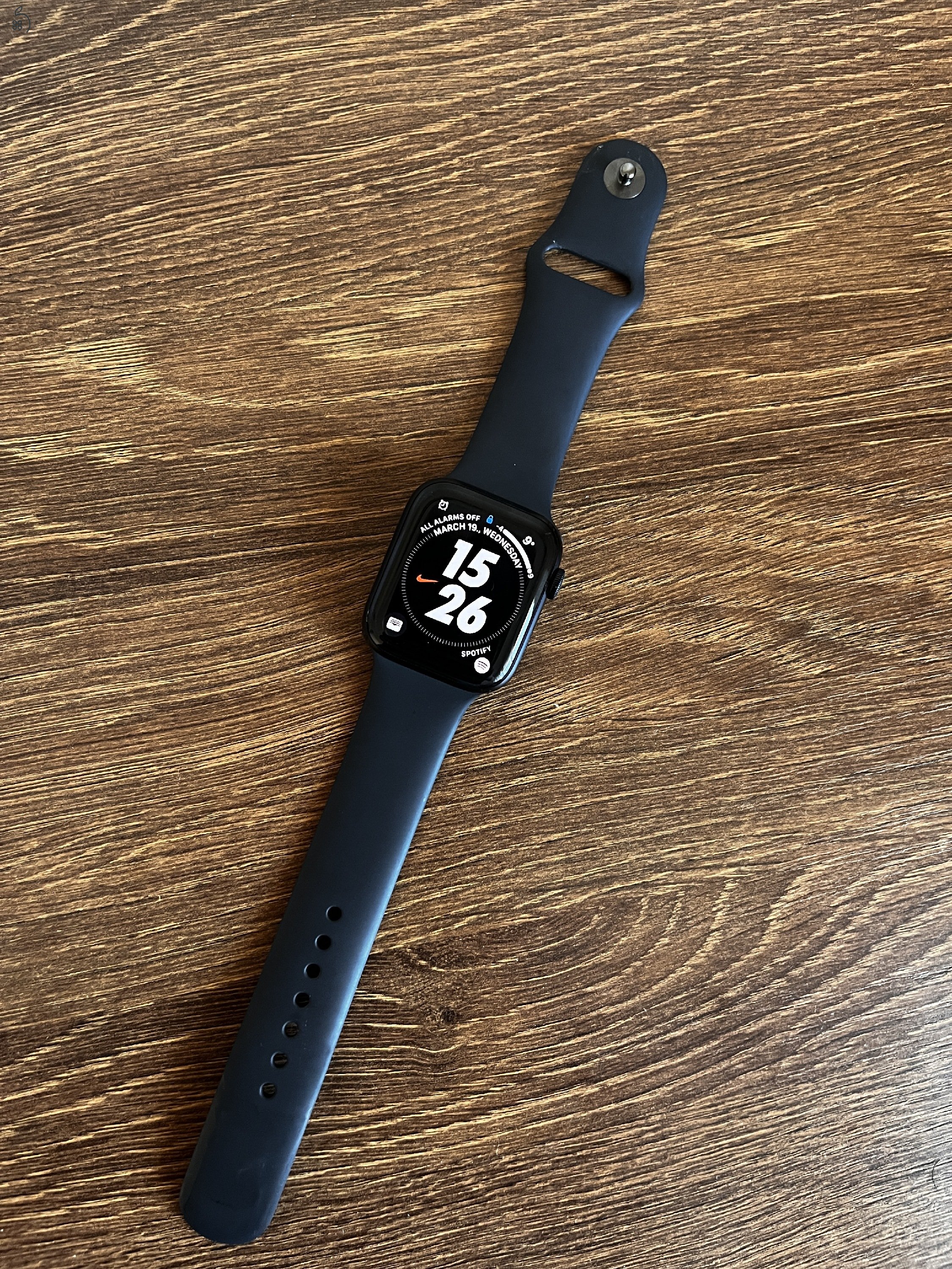 ELADÓ / APPLE WATCH SE 44MM 2. GEN / 100% AKKSI