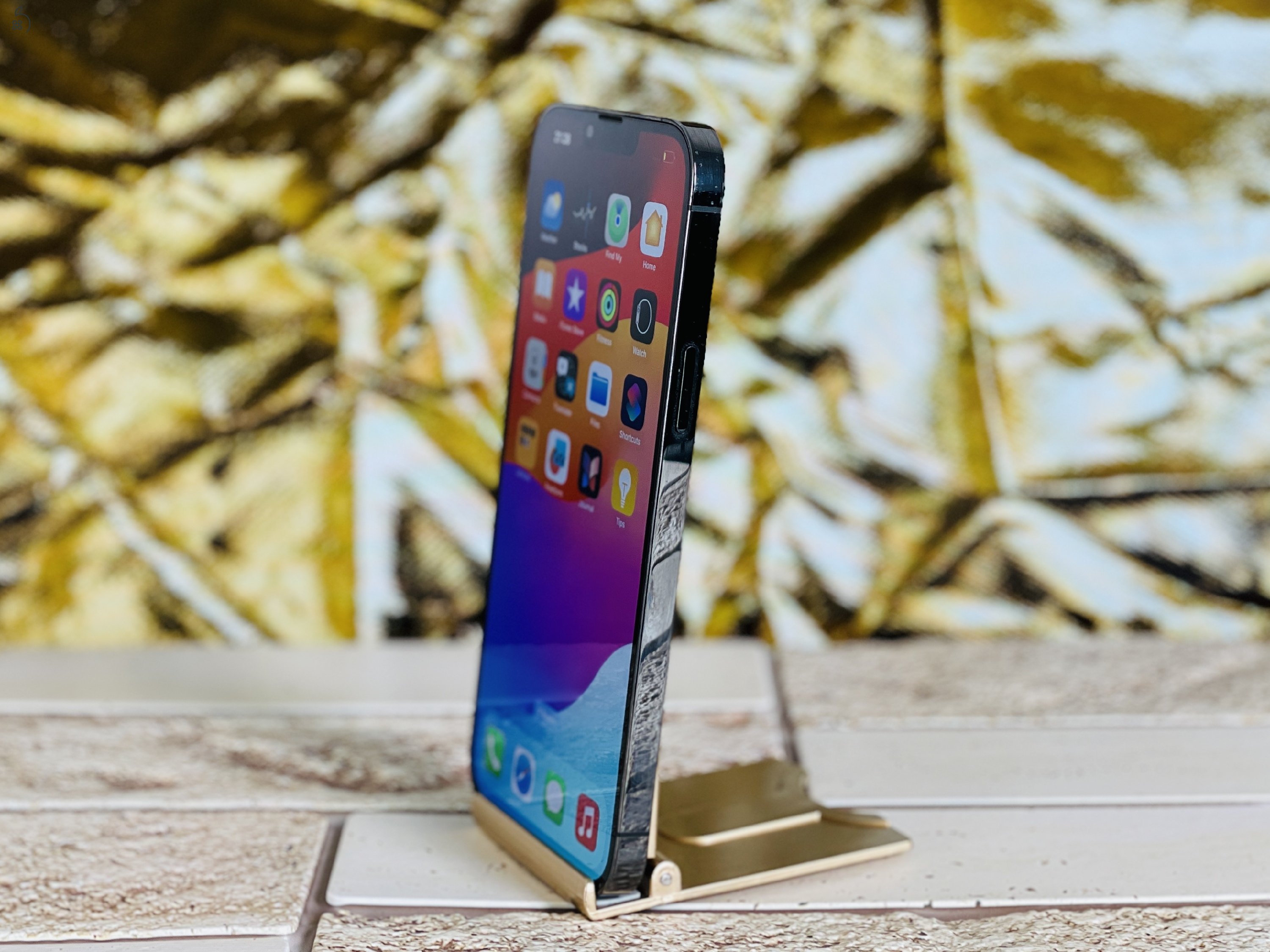 Eladó Apple iPhone 13 Pro Max Graphite 128gb nagyon szép állapotban -100% akku 