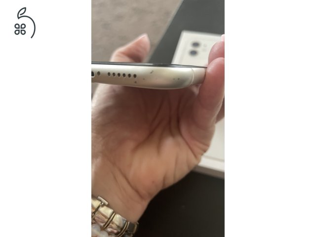iPhone 11 128 gb kártyafüggetlen 