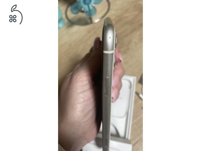 iPhone 11 128 gb kártyafüggetlen 
