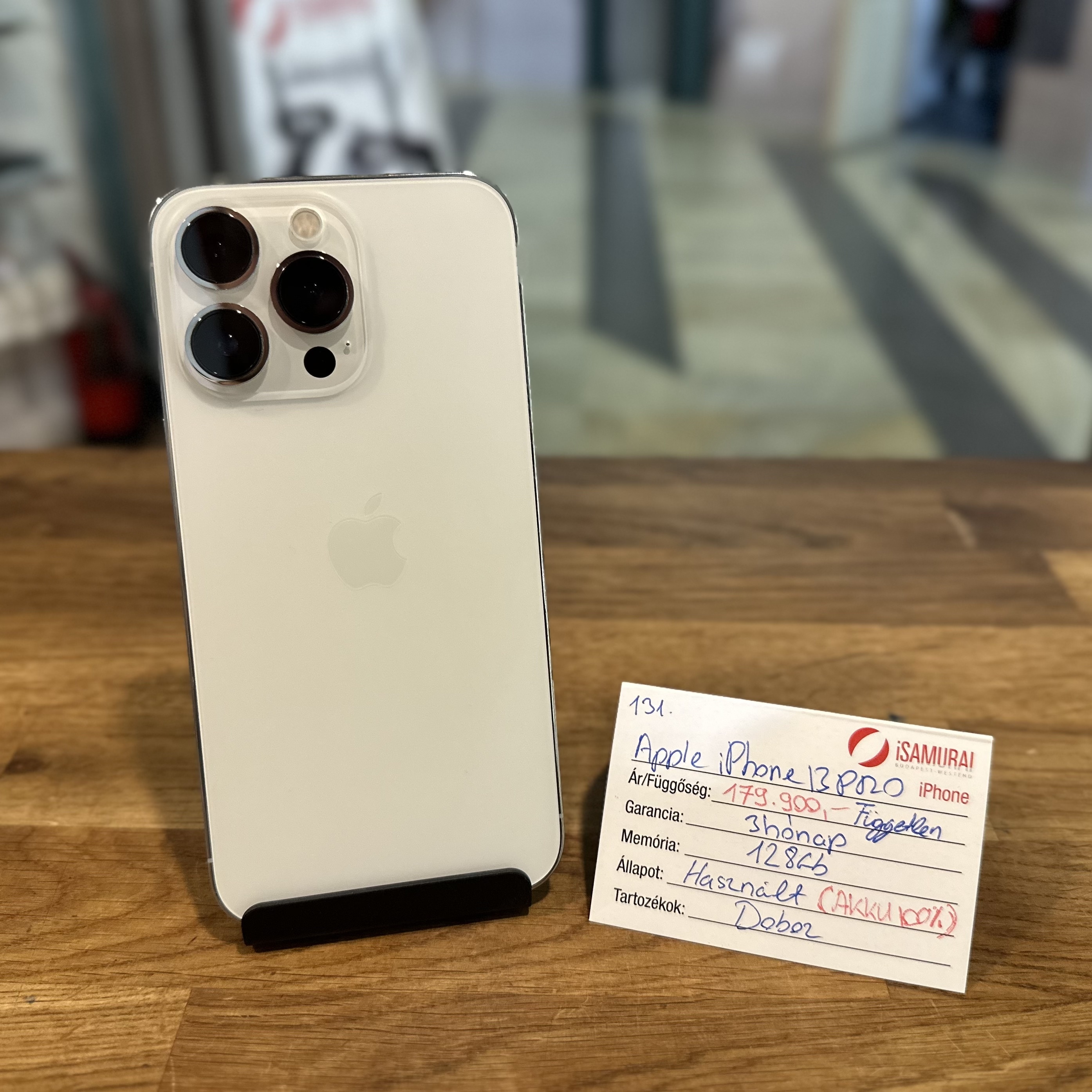 131. Apple iPhone 13 Pro - 128 GB - Ezüst - új akku - Kártyafüggetlen